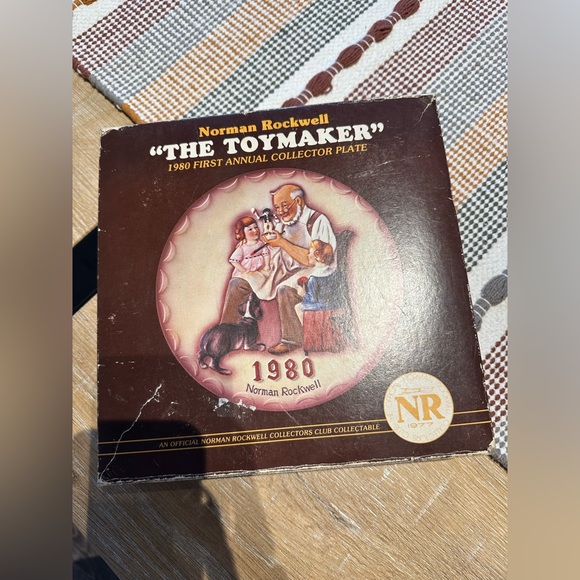 Normal Rockwell “The Toy Maker” 1980 First annual Collector Plate - Picture 5 of 5